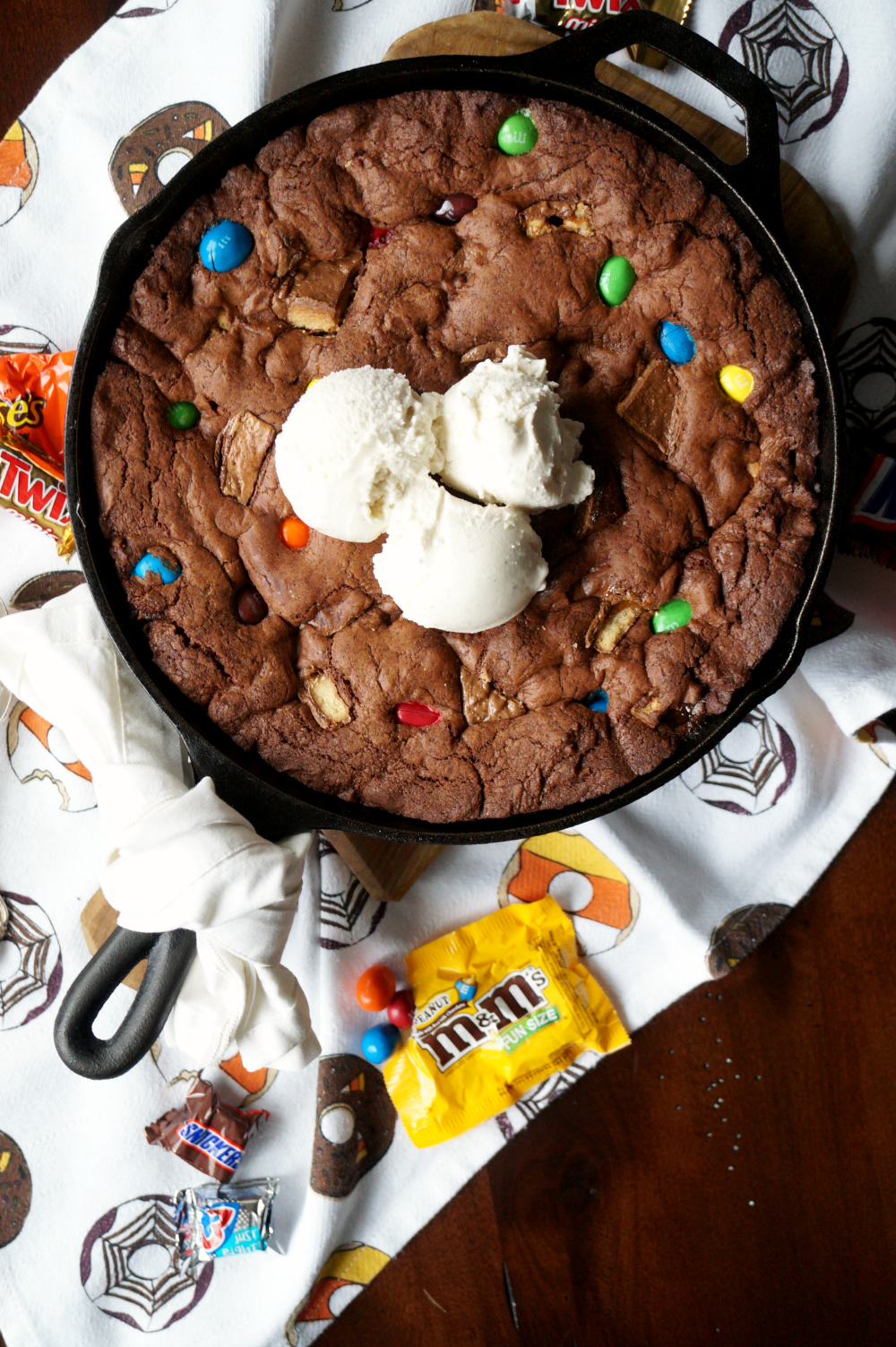 Halloween candy chocolate skillet cookie | The Baking Fairy