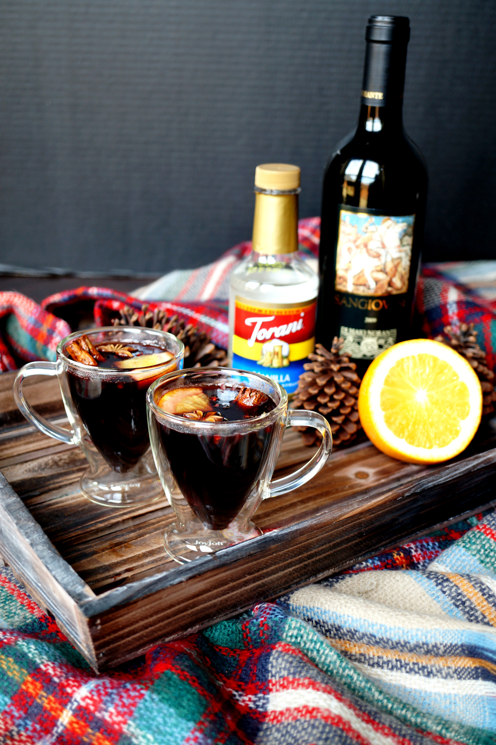 vanilla & spice hot mulled wine | The Baking Fairy #ChristmasSweetsWeek #JoyJolt #DrinkForJoy #ad