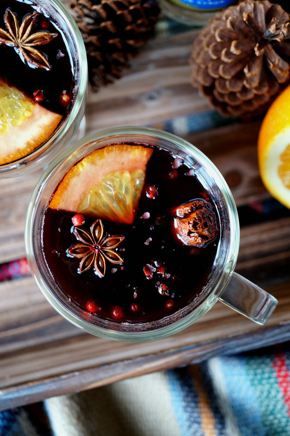 vanilla & spice hot mulled wine | The Baking Fairy #ChristmasSweetsWeek #JoyJolt #DrinkForJoy #ad