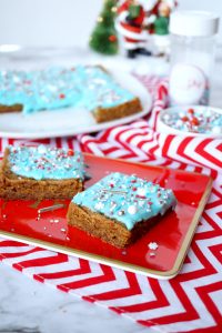 vegan frosted sugar cookie bars #ChristmasCookiesWeek | The Baking Fairy