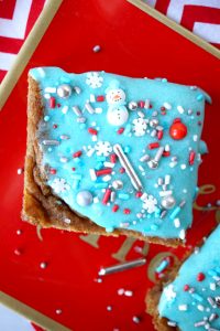 vegan frosted sugar cookie bars #ChristmasCookiesWeek | The Baking Fairy