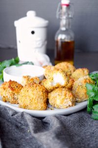 vegan garlic parmesan cauliflower wings | The Baking Fairy