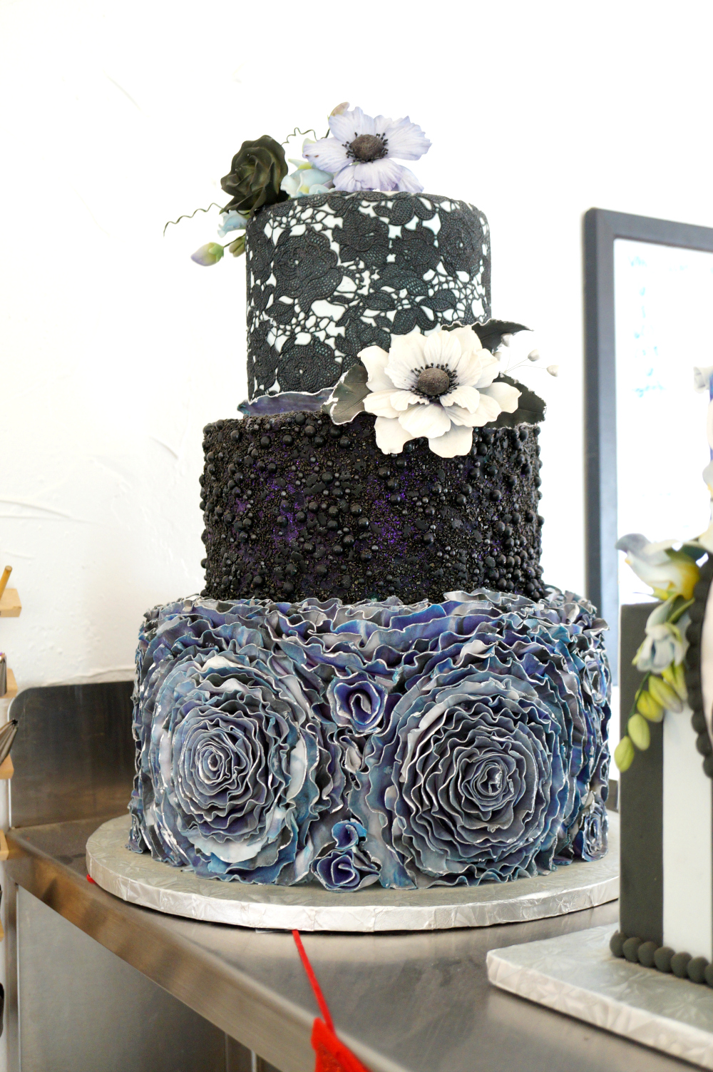 why I {as a baker!} chose NOT to make my wedding cake | The Baking Fairy