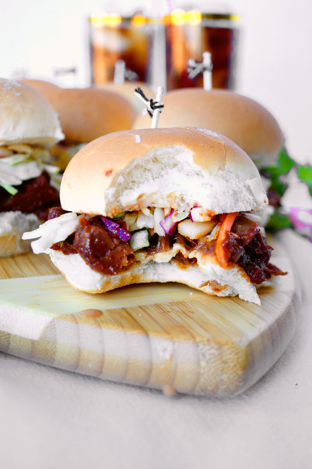 vegan BBQ jackfruit sliders with green apple slaw | The Baking Fairy