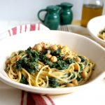 creamy vegan kale & chickpea pasta | The Baking Fairy