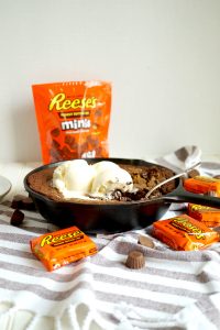 Reese's stuffed peanut butter skillet brownie | The Baking Fairy