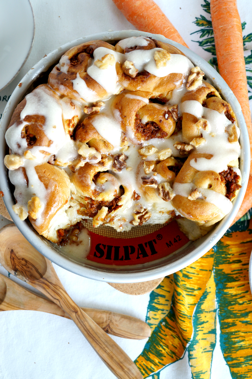 vegan carrot cake cinnamon rolls | The Baking Fairy #ad #EasterBrunchWeek