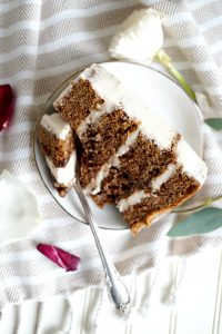 vegan cinnamon swirl cake | The Baking Fairy