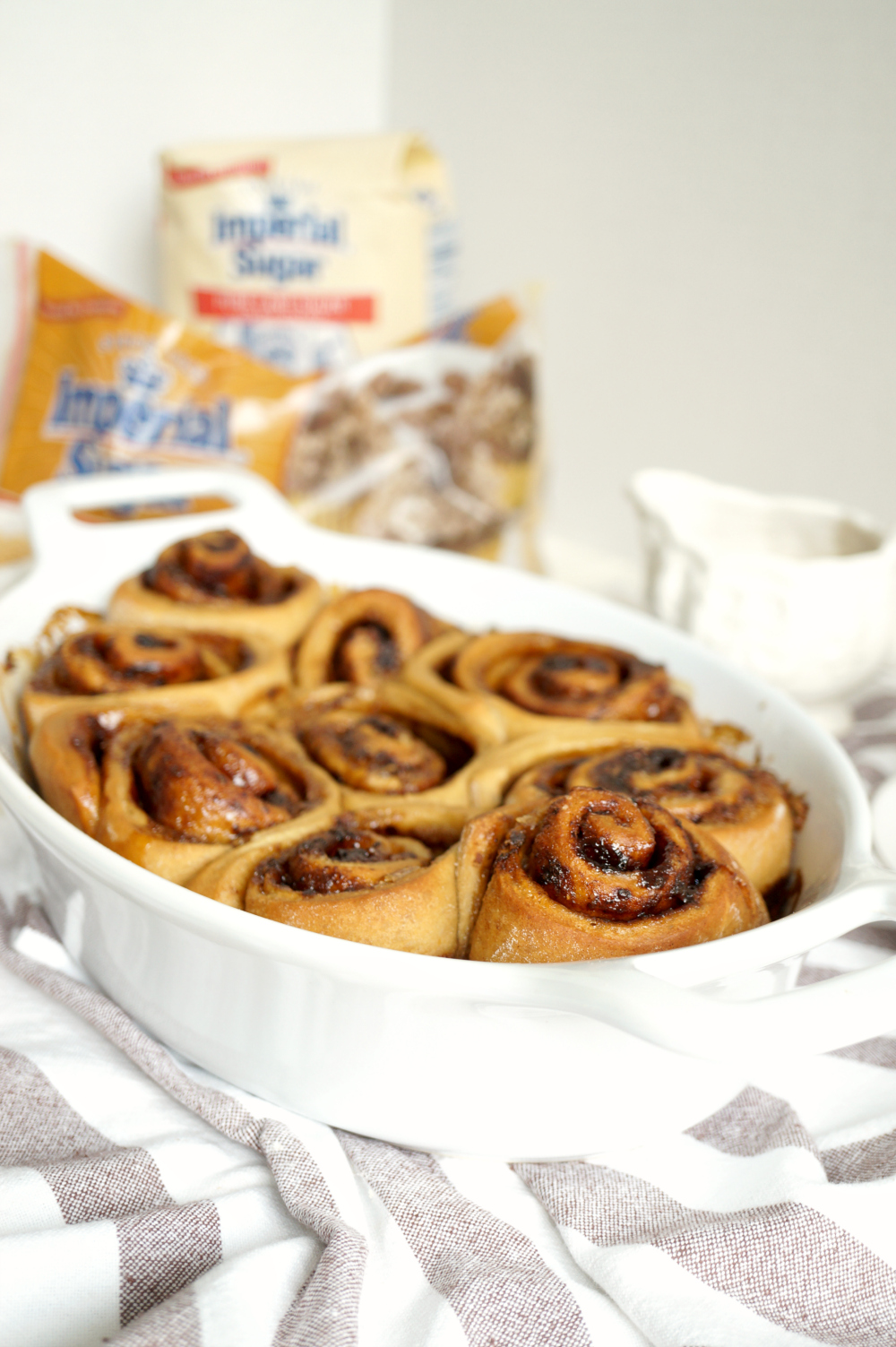 vegan coffee cinnamon rolls | The Baking Fairy #ad #BrunchWeek