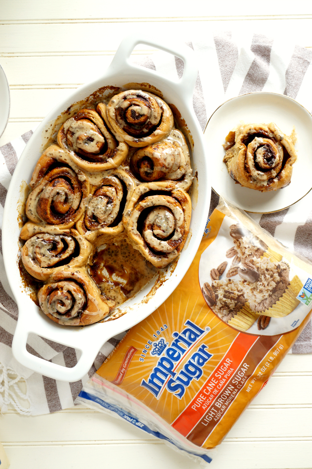 vegan coffee cinnamon rolls | The Baking Fairy #ad #BrunchWeek