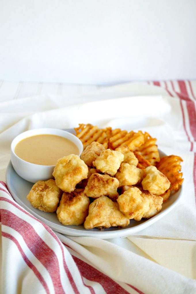 vegan chick'n nuggets with dipping sauce | The Baking Fairy