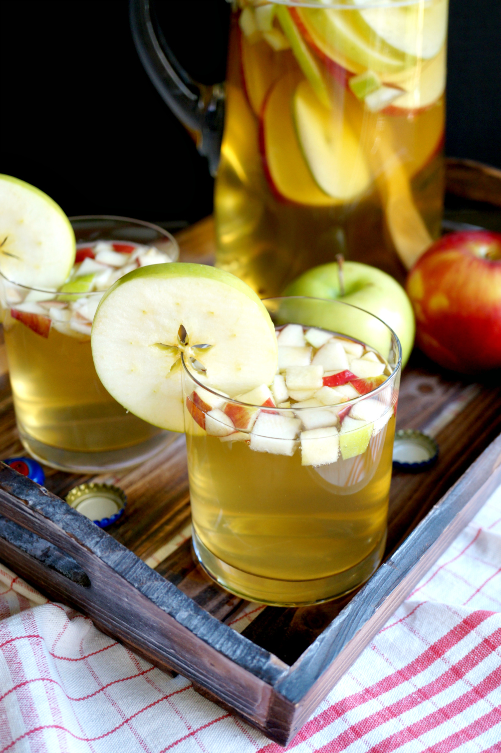 hard cider iced tea | The Baking Fairy #AppleWeek