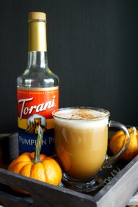 the best {and easiest} vegan pumpkin spice latte | The Baking Fairy #PumpkinWeek