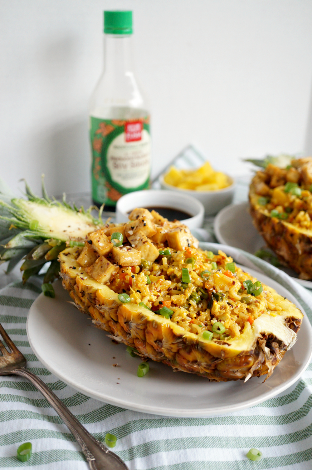 vegan pineapple tofu fried rice {in a pineapple boat!} | The Baking Fairy