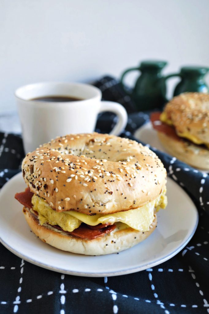 vegan breakfast bagel sandwich