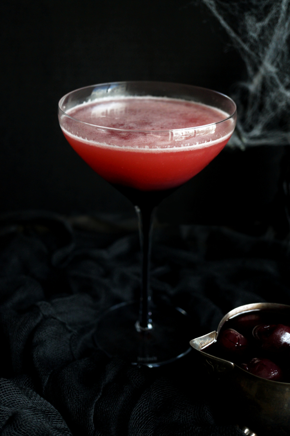 vampire's kiss cocktail {cherry lime kombucha sour} - The Baking Fairy