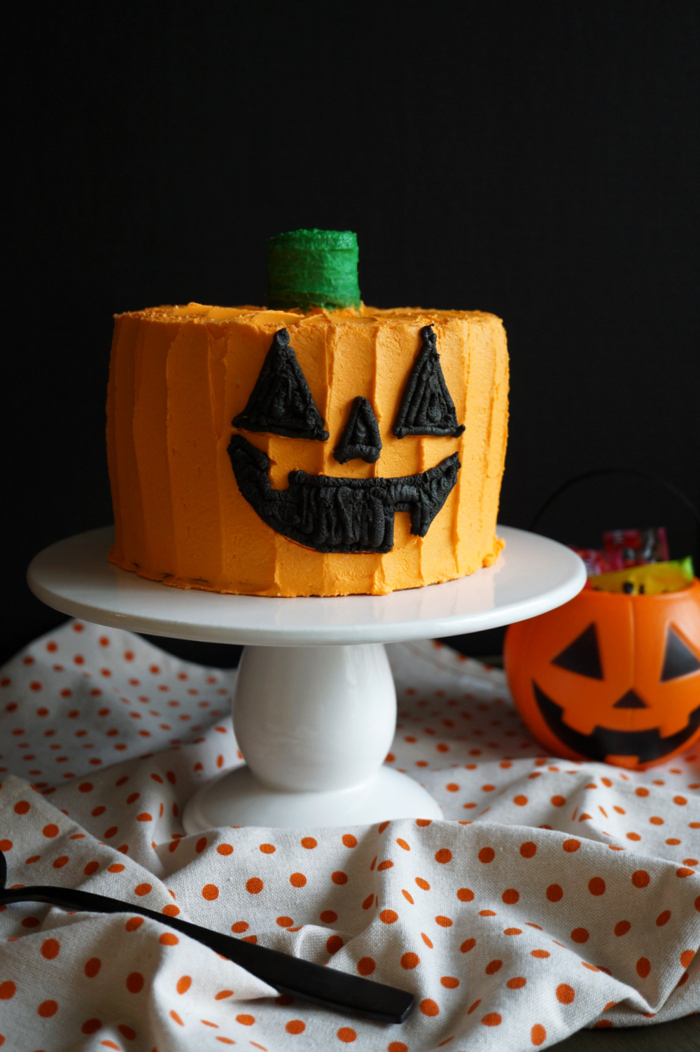 side view of jack o'lantern cake