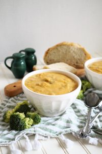plain bowl of vegan broccoli cheese soup