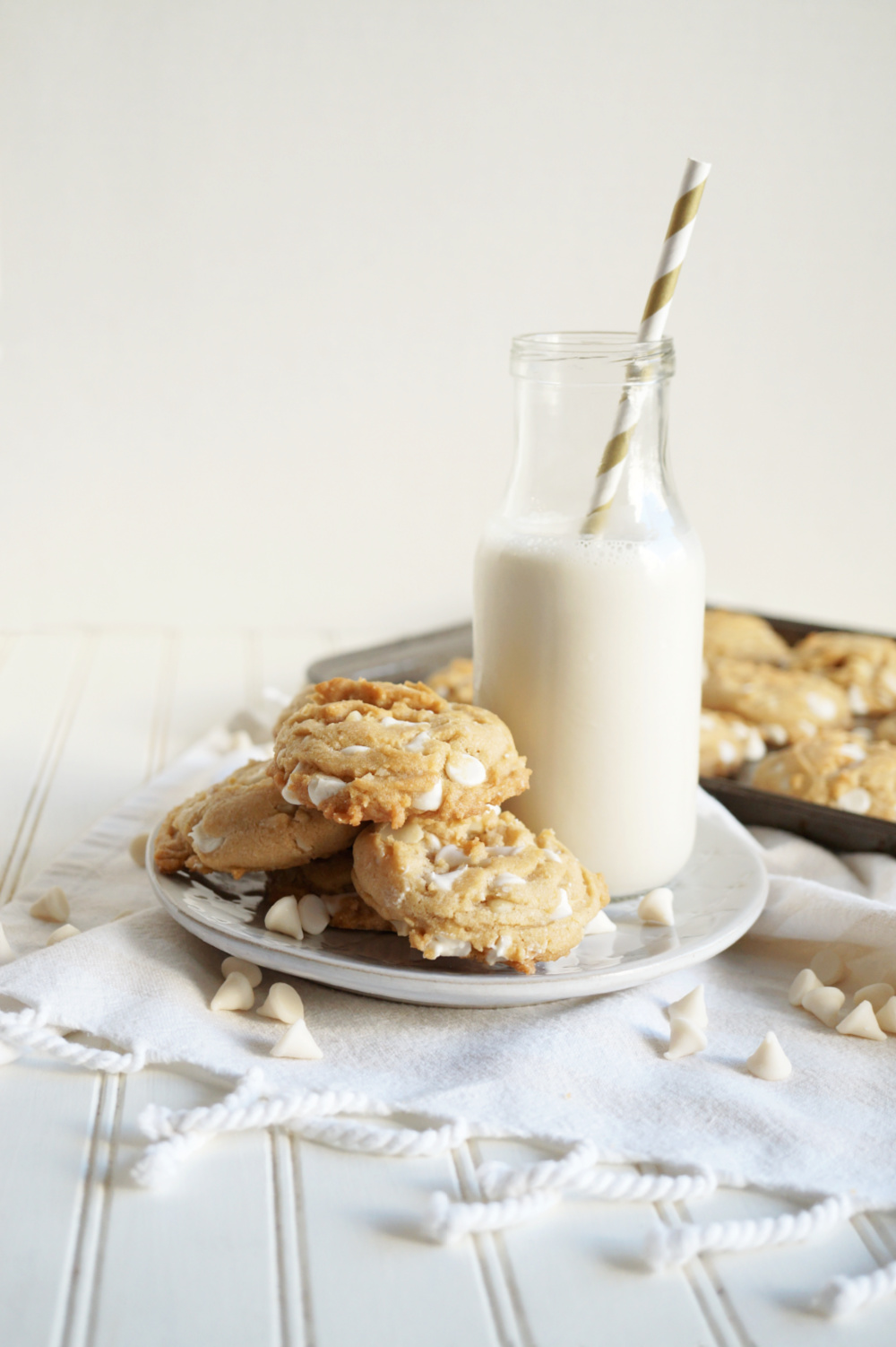 white chocolate macadamia cookies on plate