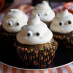 oreo pumpkin cupcakes with ghost frosting