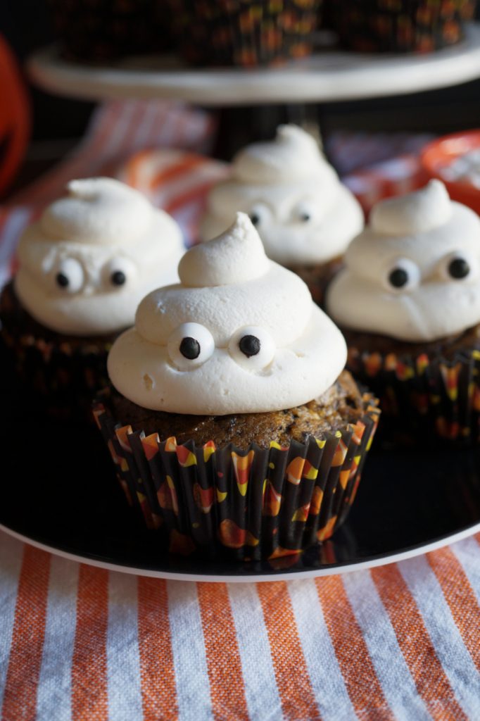 oreo pumpkin cupcakes with ghost frosting