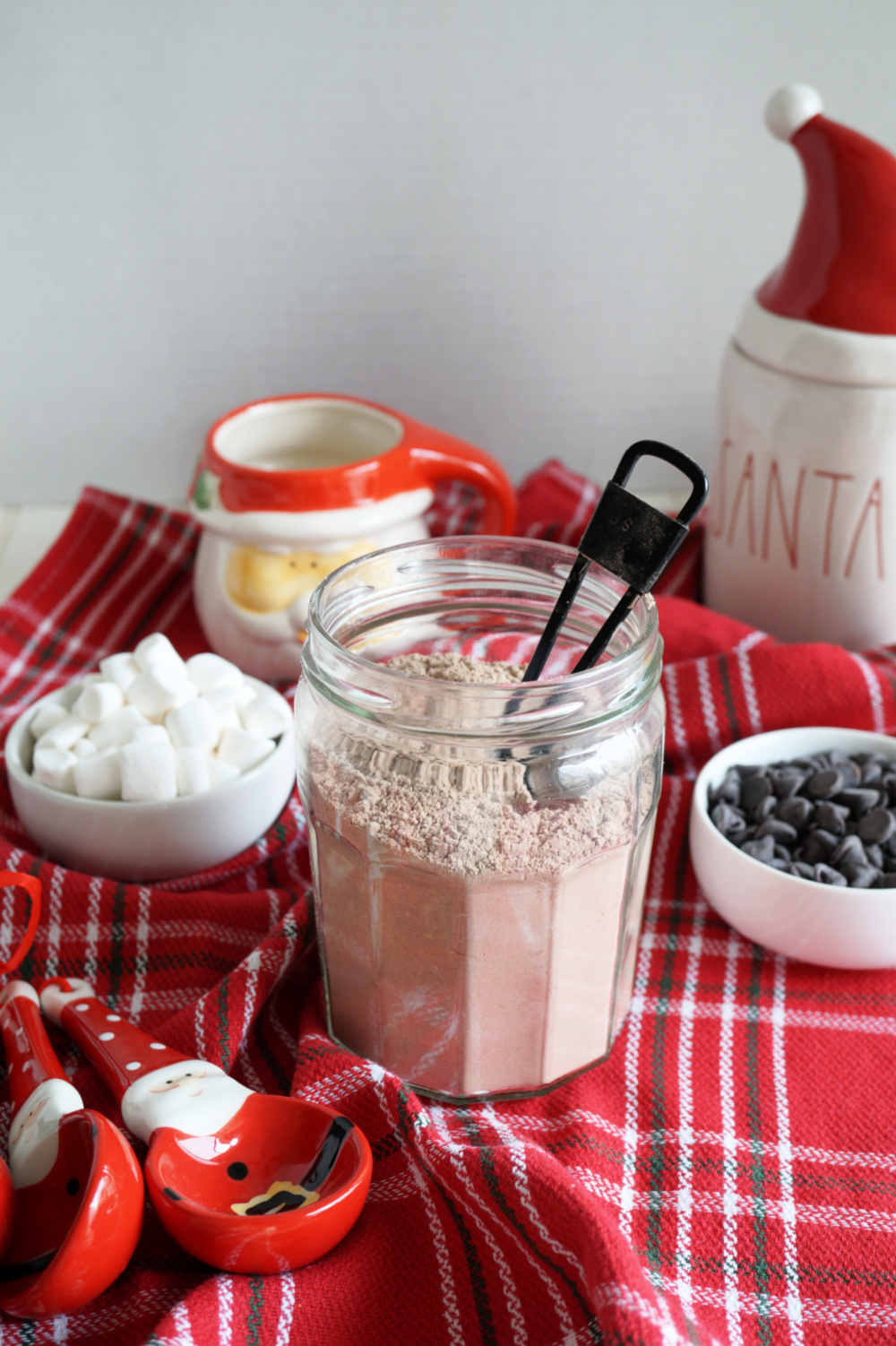 jar of hot cocoa mix